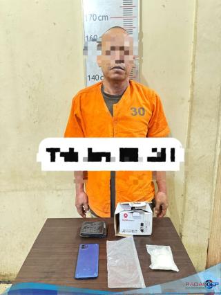 Satuan Resnarkoba Polres Langkat Berhasil Amankan Seorang Pelaku Penyalah gunaan Narkoba Di Kecamatan Gebang